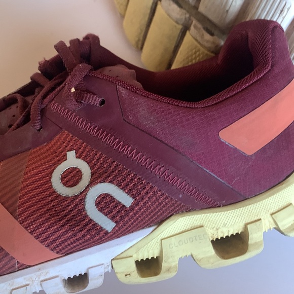 On Running Cloudflow Sneakers Red Rust Tones Men’s Size 8 - Picture 7 of 8